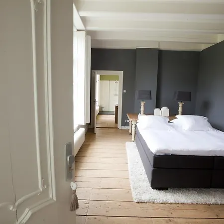 Landgoed Waterland Country house *